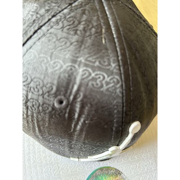 Nike Air Jordan HAT White Brim Jumpman Black Snapback Cap Small Youth 1990s Y2K - Picture 2 of 8